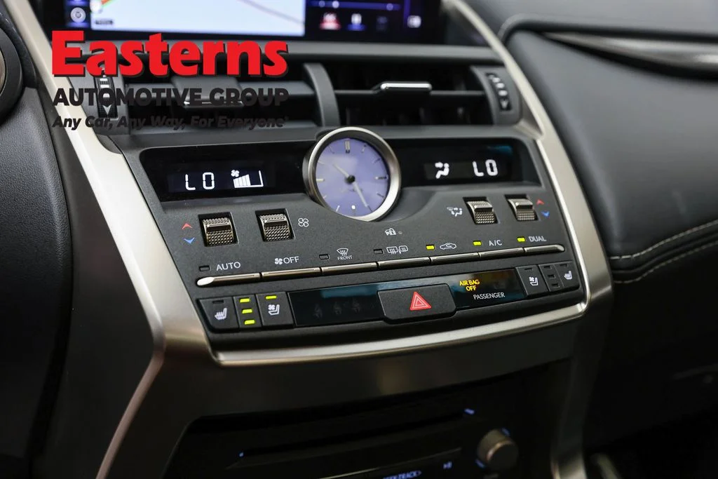 Used 2019 White Lexus 300 Base image 20