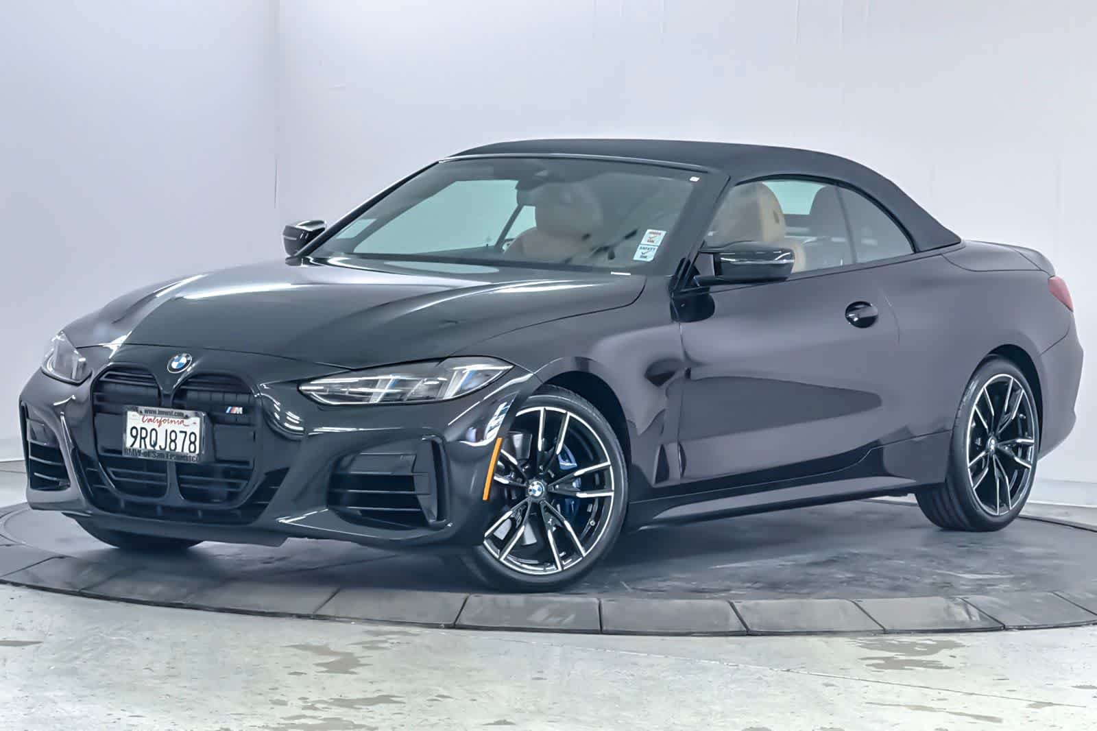 Used 2025 Black Sapphire Metallic BMW M440i xDrive image 10
