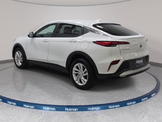 Used 2026 White Buick Preferred image 8