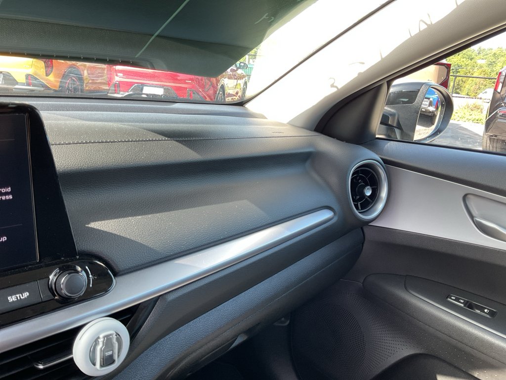 Used 2023 Aurora Black Kia LX image 26