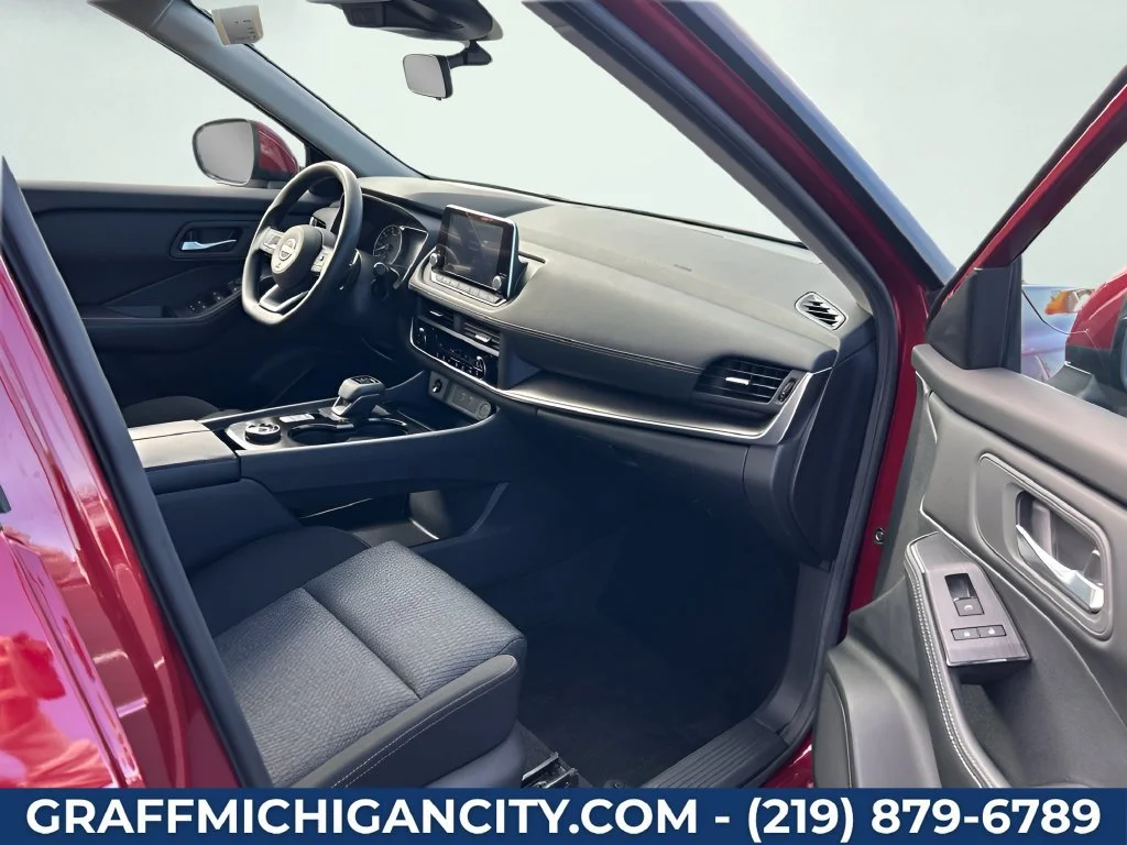 Used 2024 Red Nissan SV Intelligent AWD image 31
