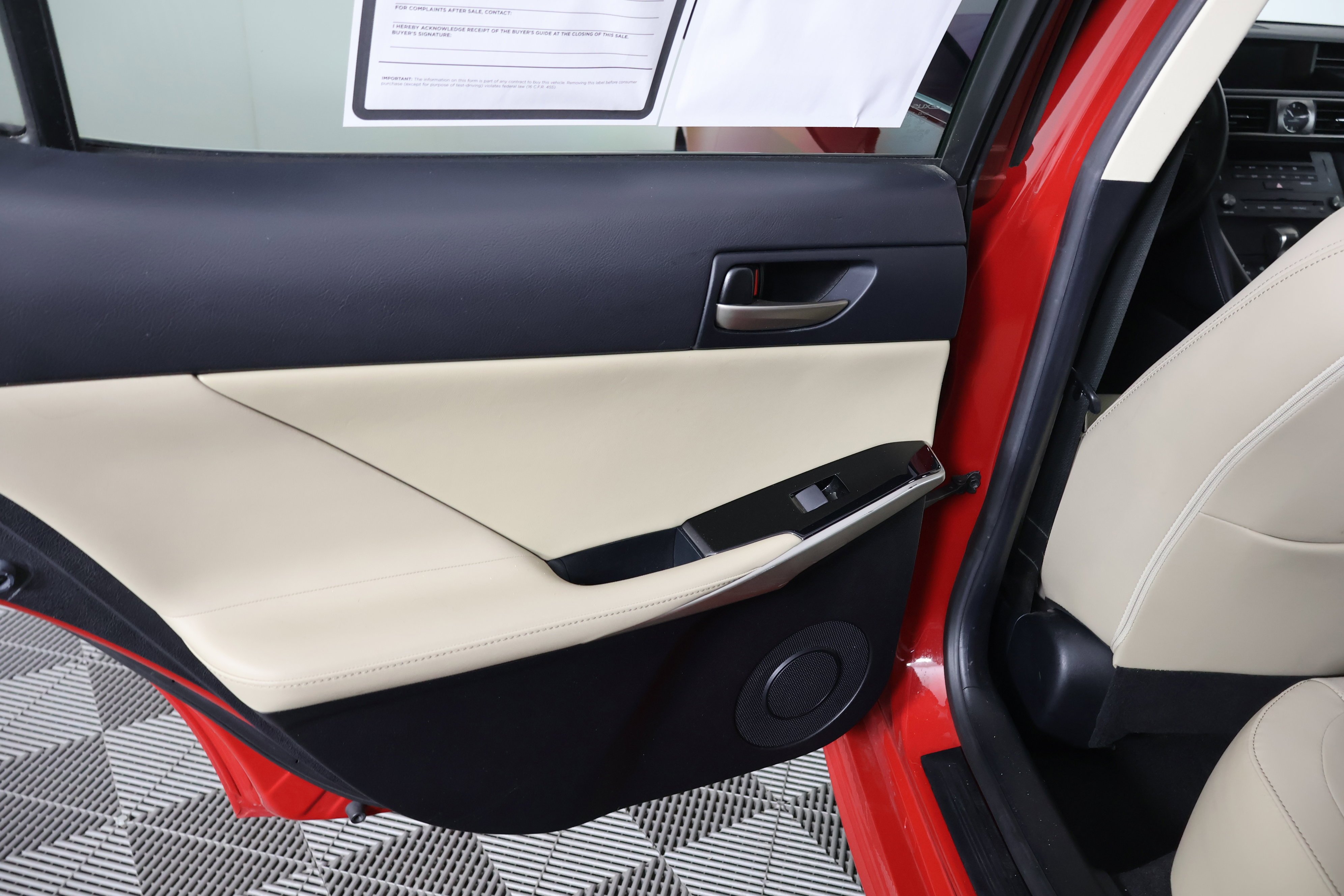 2019 Lexus IS 300 - Photo 50