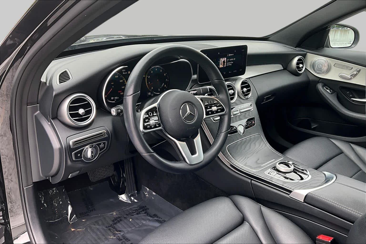 Used 2021 Obsidian Black Metallic Mercedes-Benz C 300 image 17