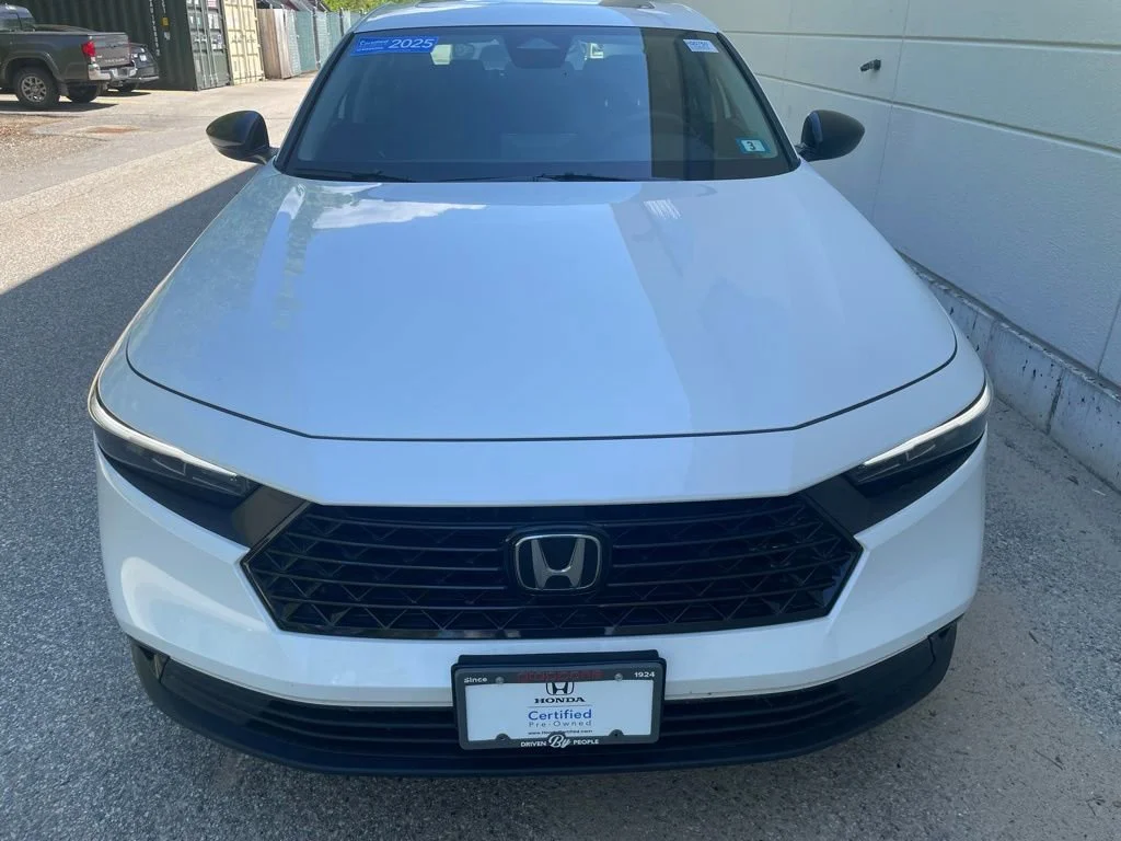 2025 Honda Accord SE - Photo 25