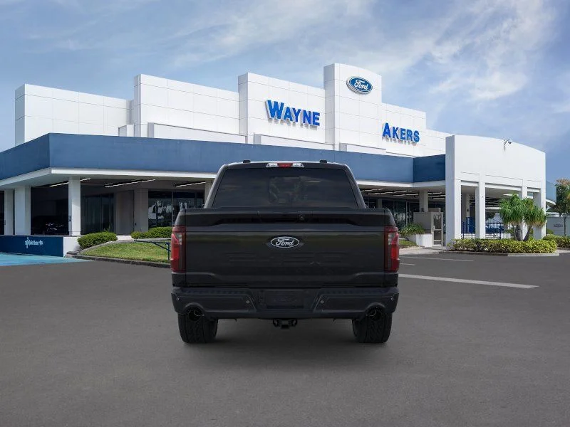 New 2026 Agate Black Metallic Ford XLT image 5
