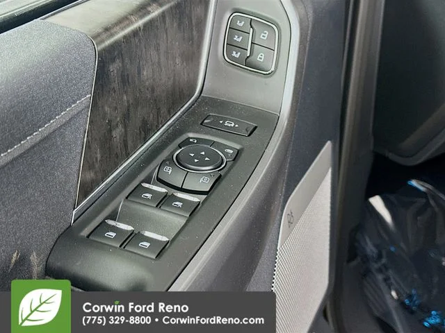 New 2026 Star White Metallic Tri-Coat Ford Lariat image 20