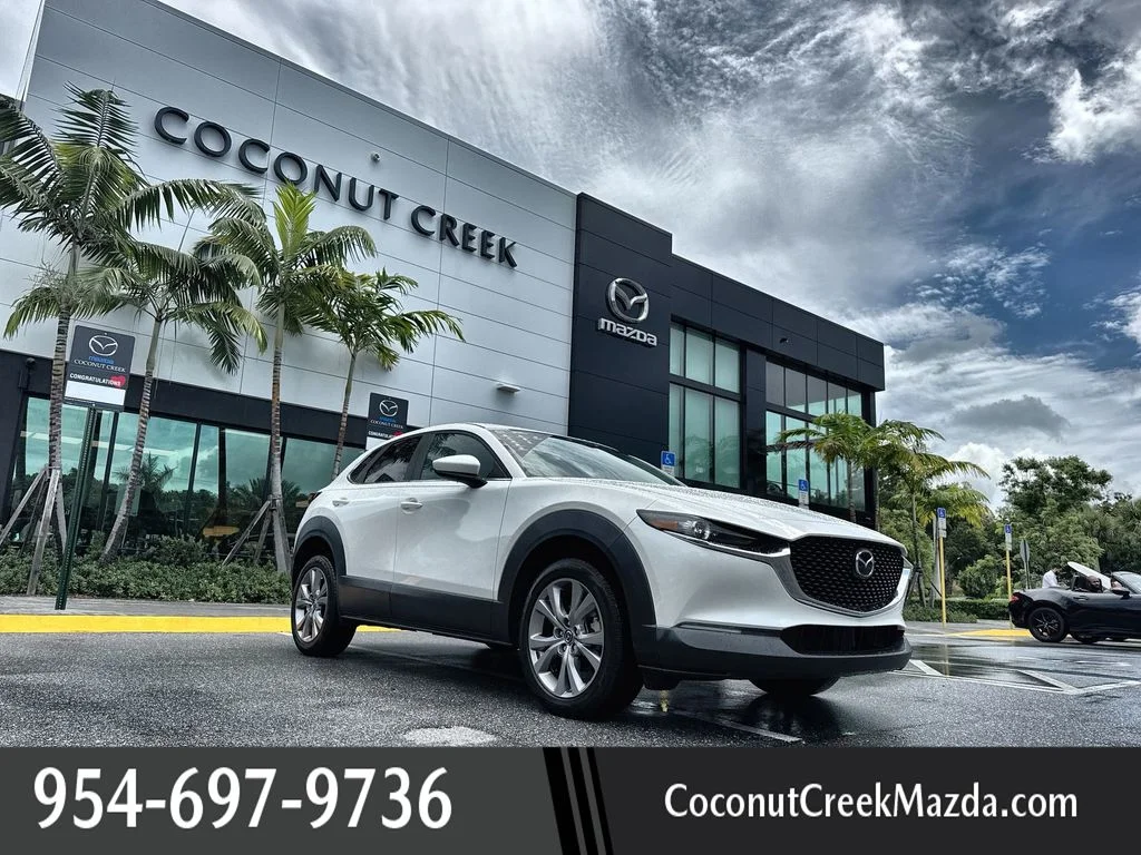 2021 Mazda CX-30 Select's photo