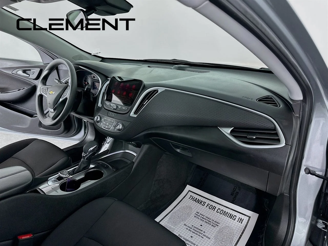 Used 2024 Sterling Gray Metallic Chevrolet LT image 33