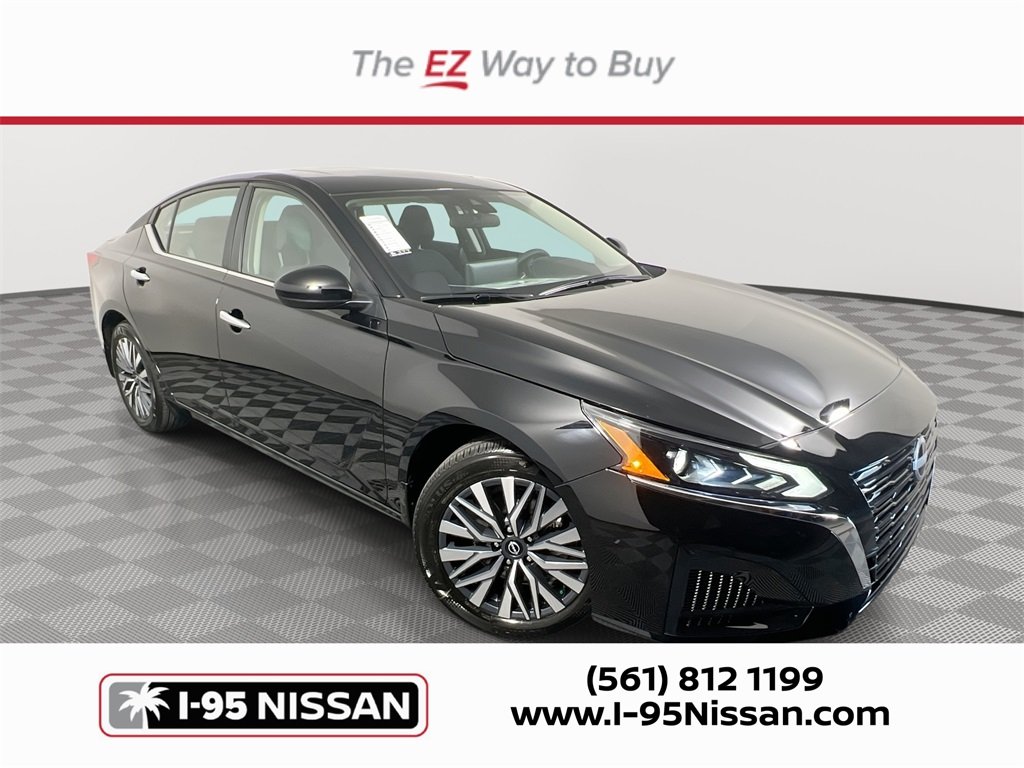 2025 Nissan Altima SV