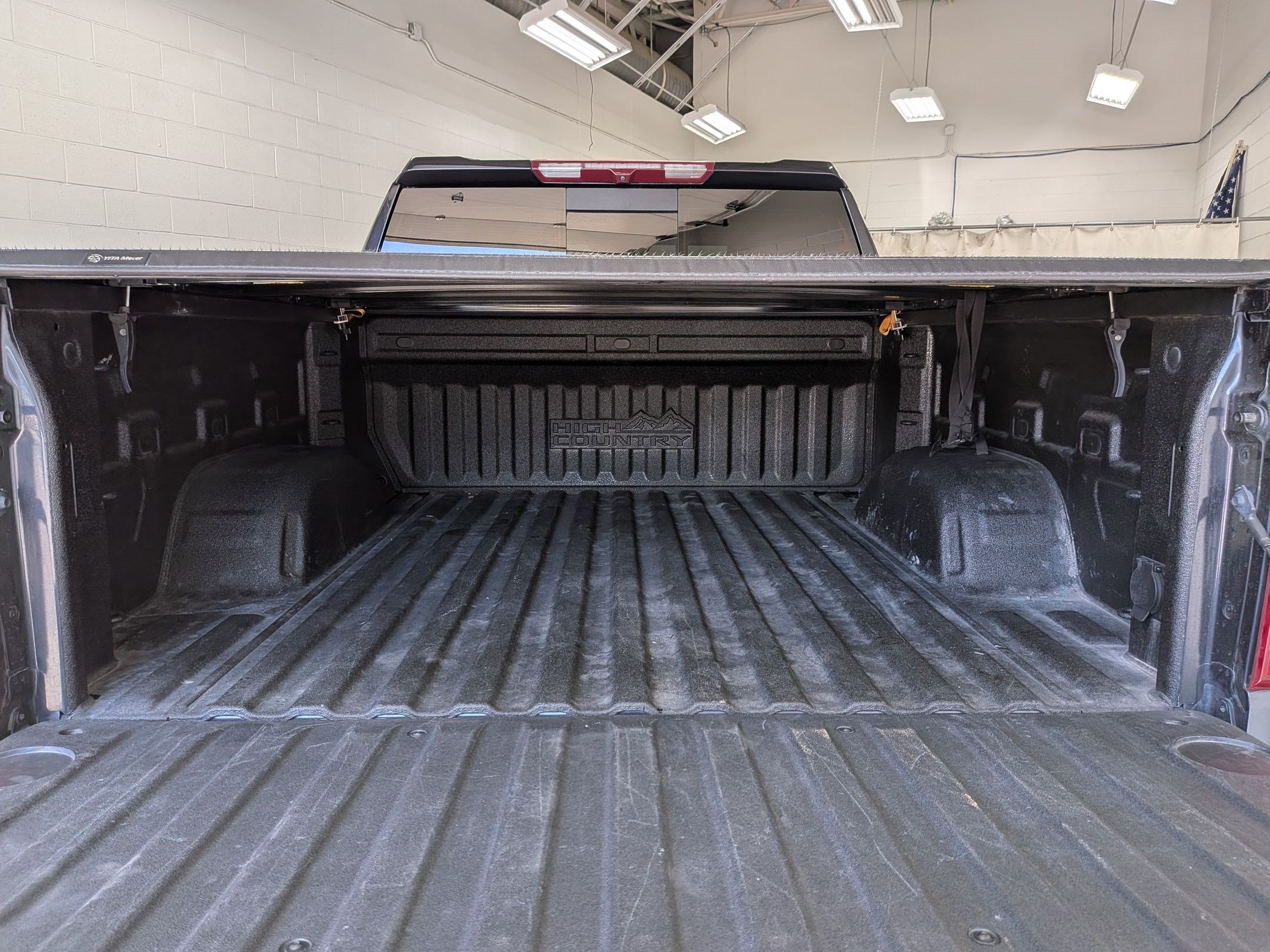 Used 2022 Dark Ash Metallic Chevrolet High Country image 30