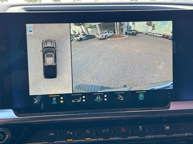 Used 2022 Black Chevrolet LT image 9