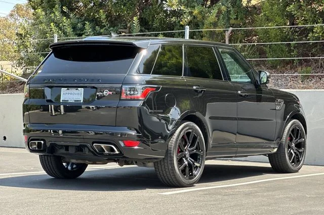 Certified Used 2022 Santorini Black Metallic Land Rover SVR image 5