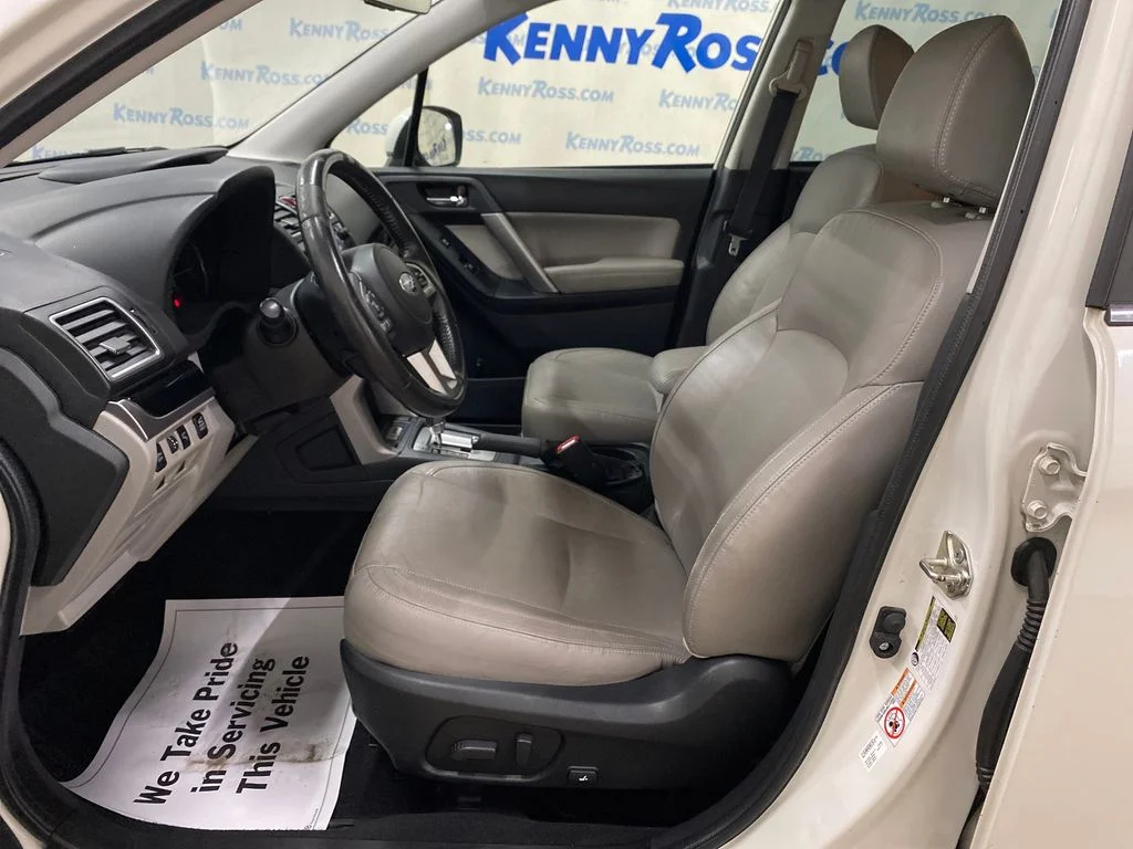 Used 2018 White Subaru 2.5i Limited image 8