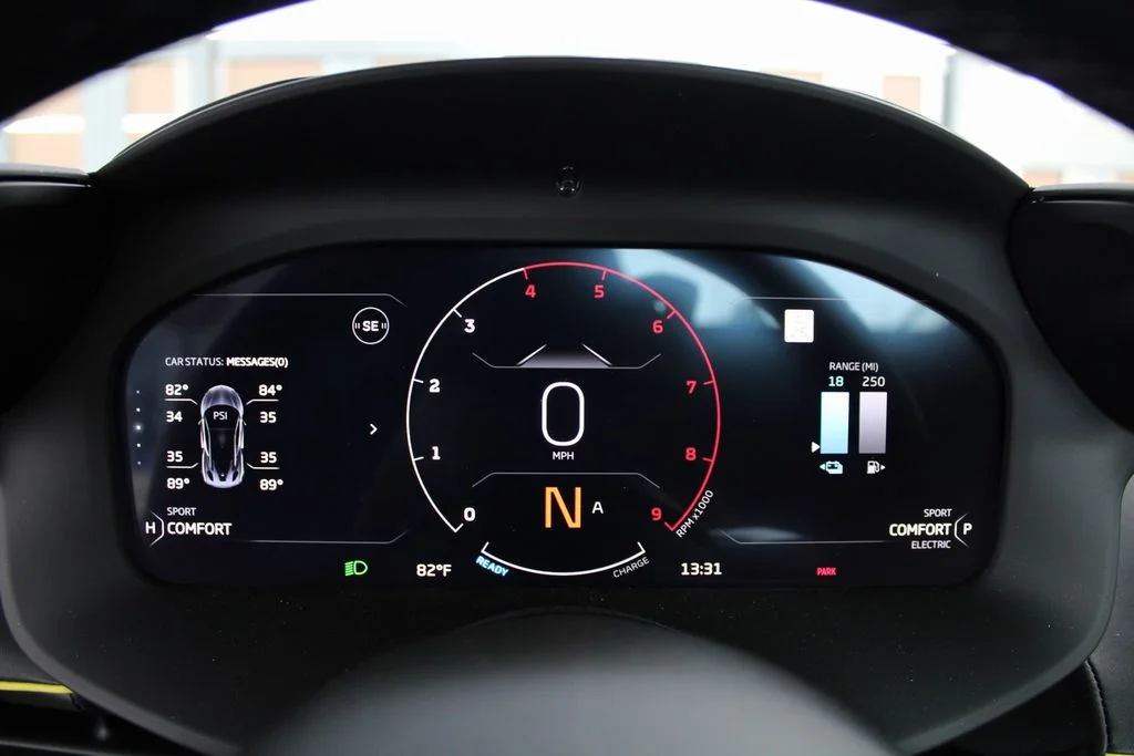 Certified Used 2025  McLaren Performance image 47
