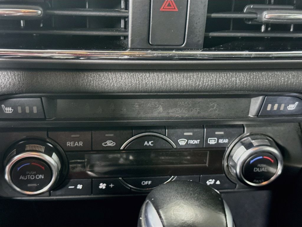 Used 2018 Machine Gray Metallic Mazda Sport image 15
