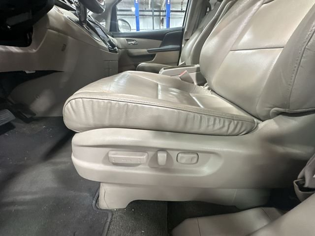 Used 2016  Honda EX-L image 18