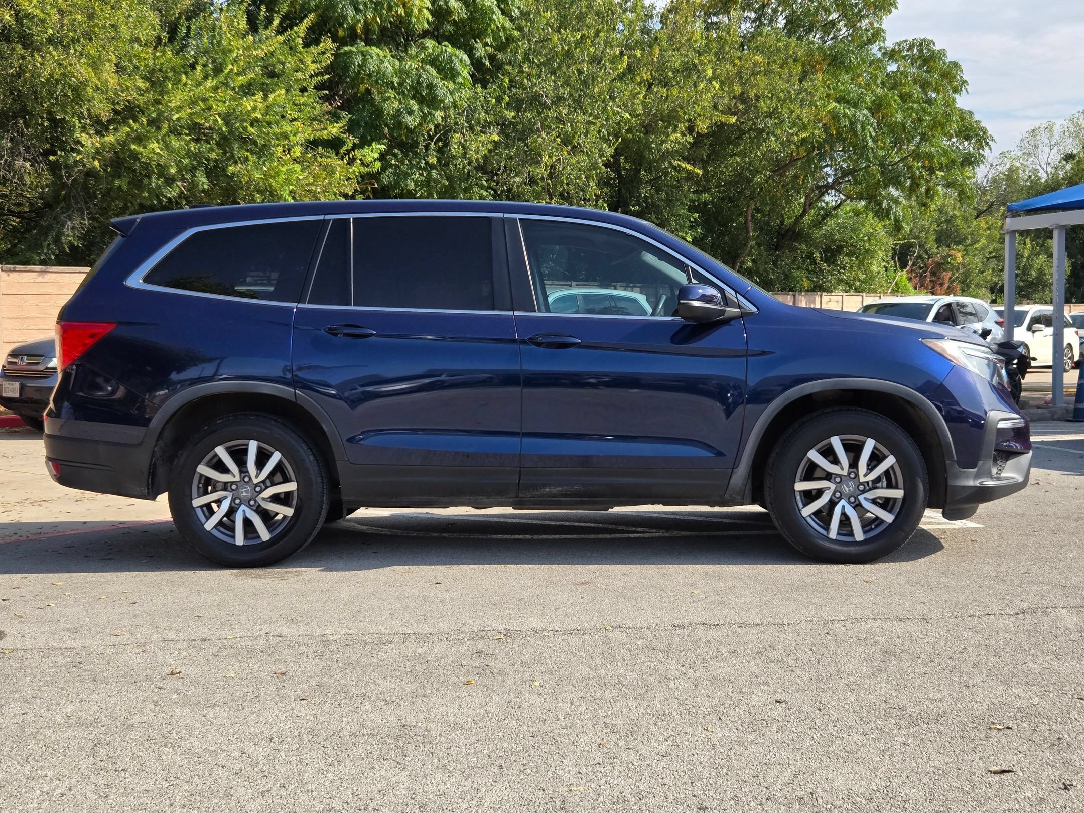 Used 2020 Blue Honda  image 2