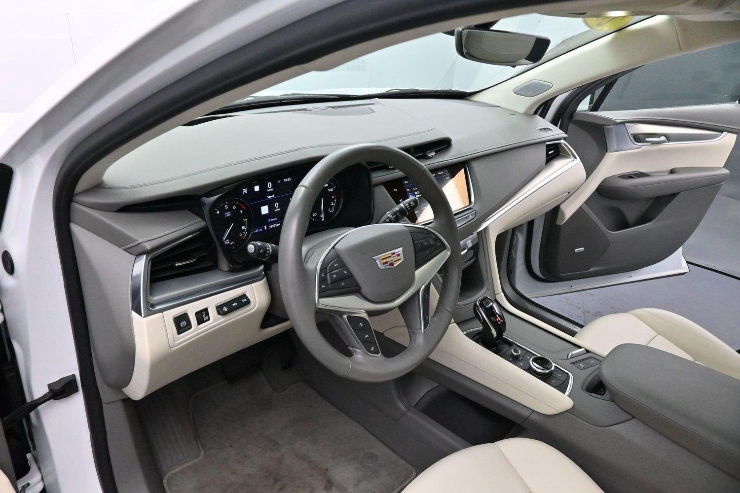 Used 2024 Crystal White Tricoat Cadillac Premium Luxury image 13