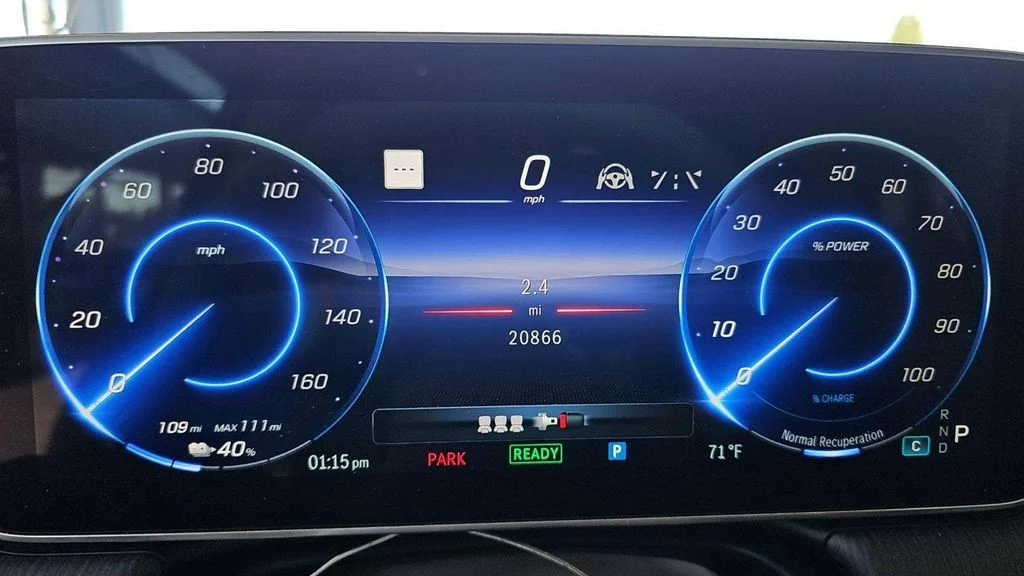 Used 2023 Green Mercedes-Benz 450 image 17