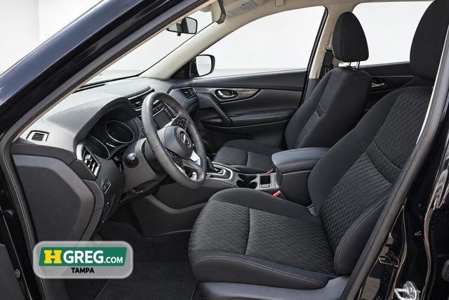 Used 2020 Magnetic Black Pearl Nissan SV image 7