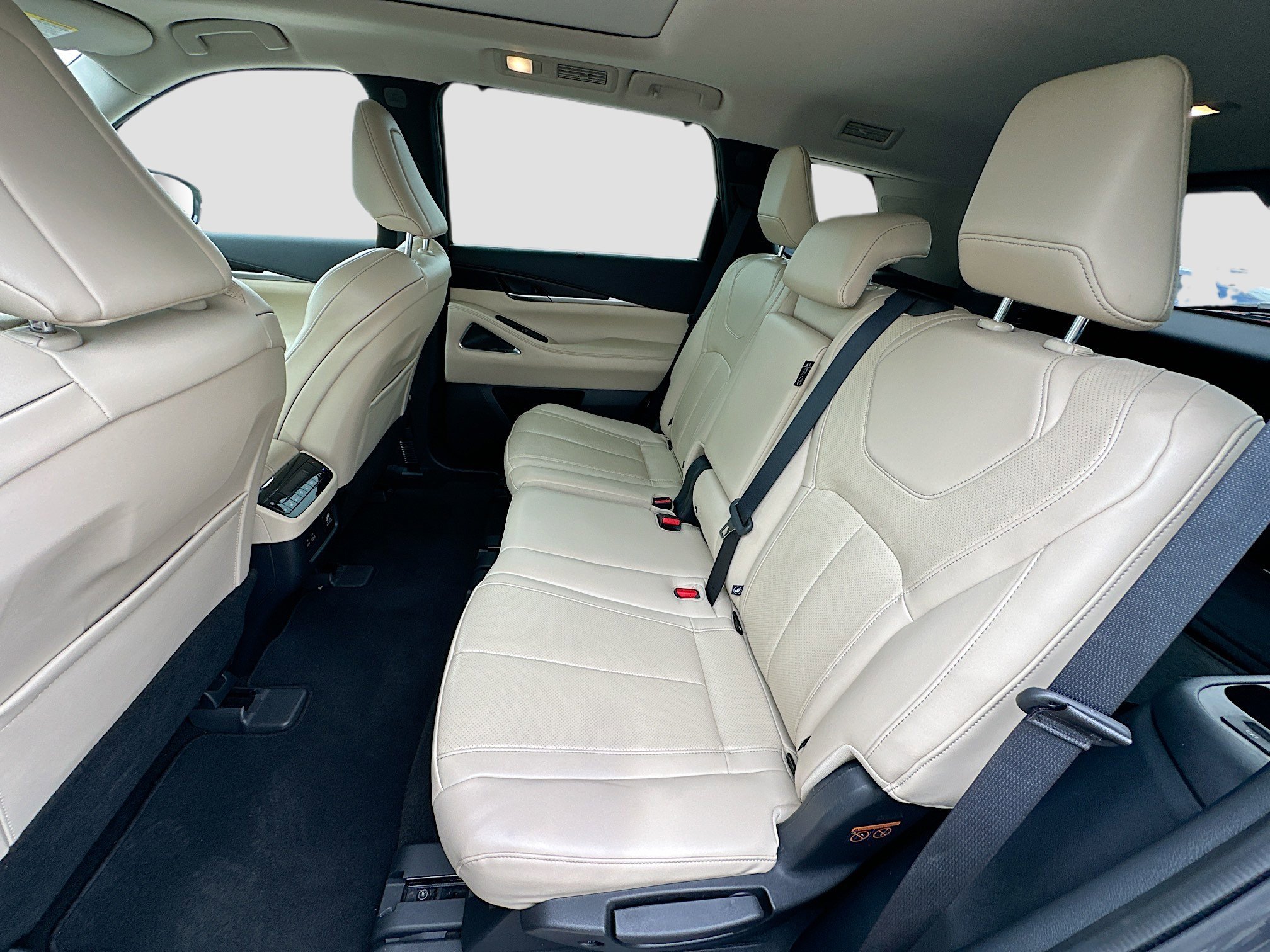 Used 2023 Graphite Shadow INFINITI SENSORY image 22