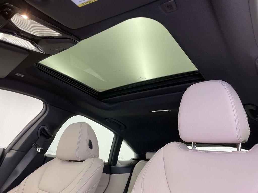 2025 BMW i4 M50 - Photo 15