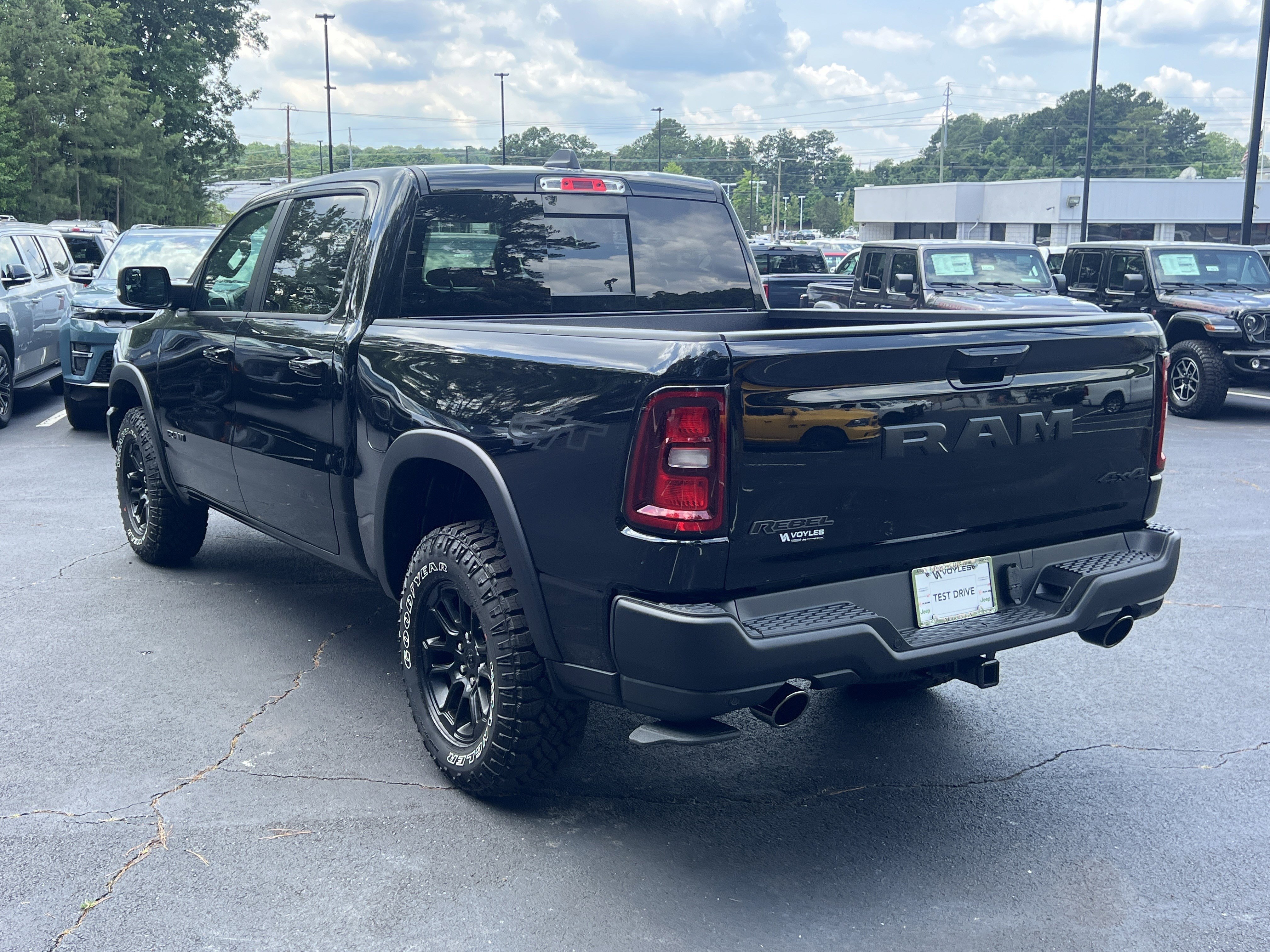 New 2026 Diamond Black Crystal Pearlcoat Ram Rebel image 6