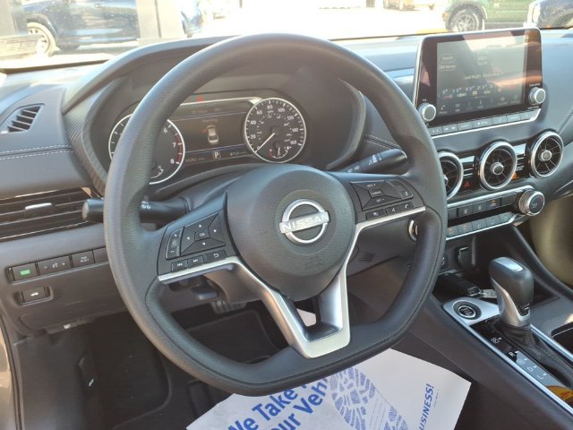 Used 2025 Gray Nissan SV image 11