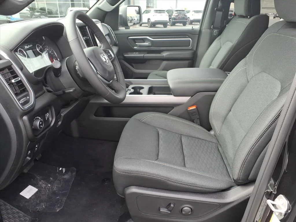 2026 RAM 1500 Big Horn/Lone Star - Photo 15