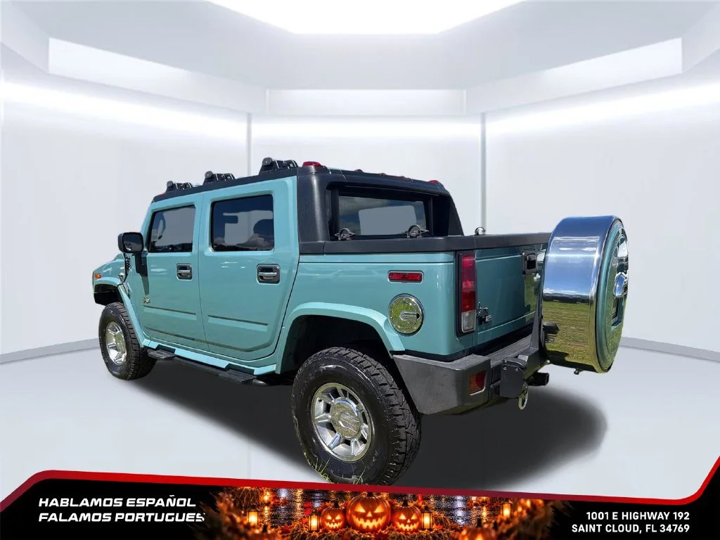 Used 2007 Glacier Blue Metallic HUMMER SUT image 3