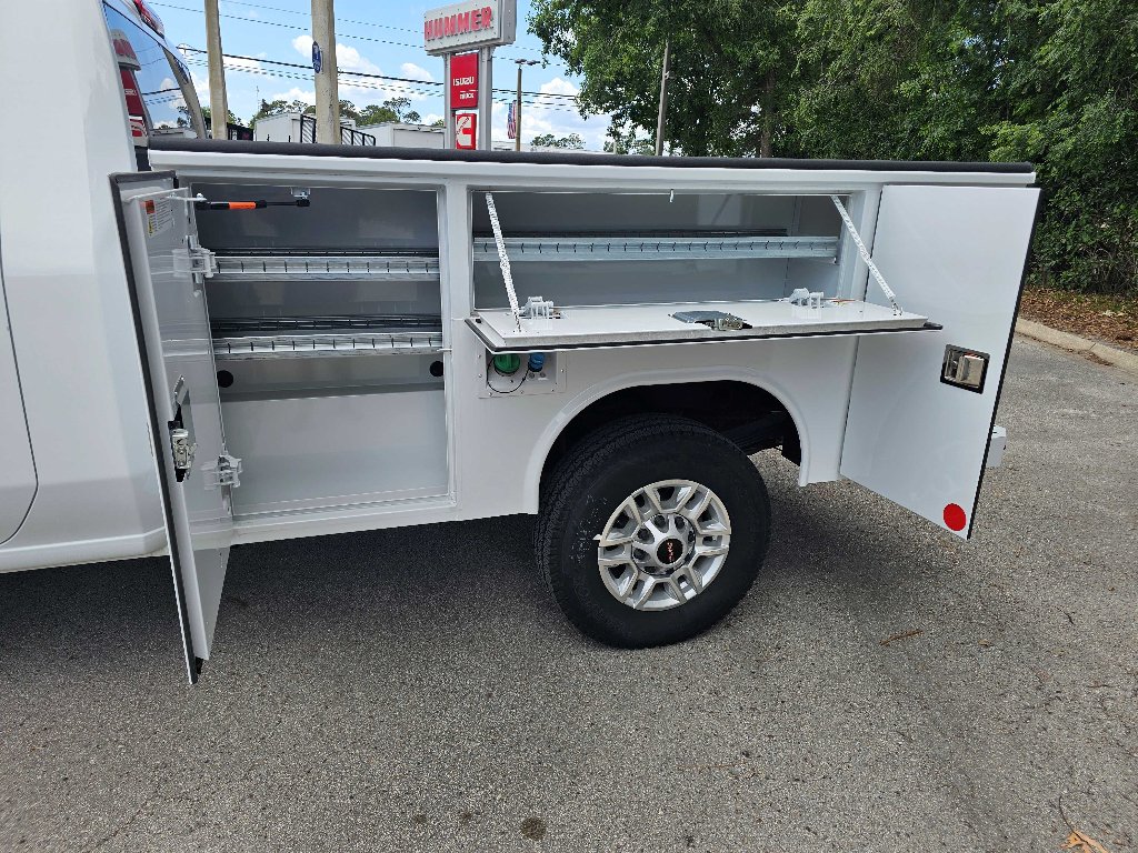 2025 GMC Sierra 2500HD Pro - Photo 17