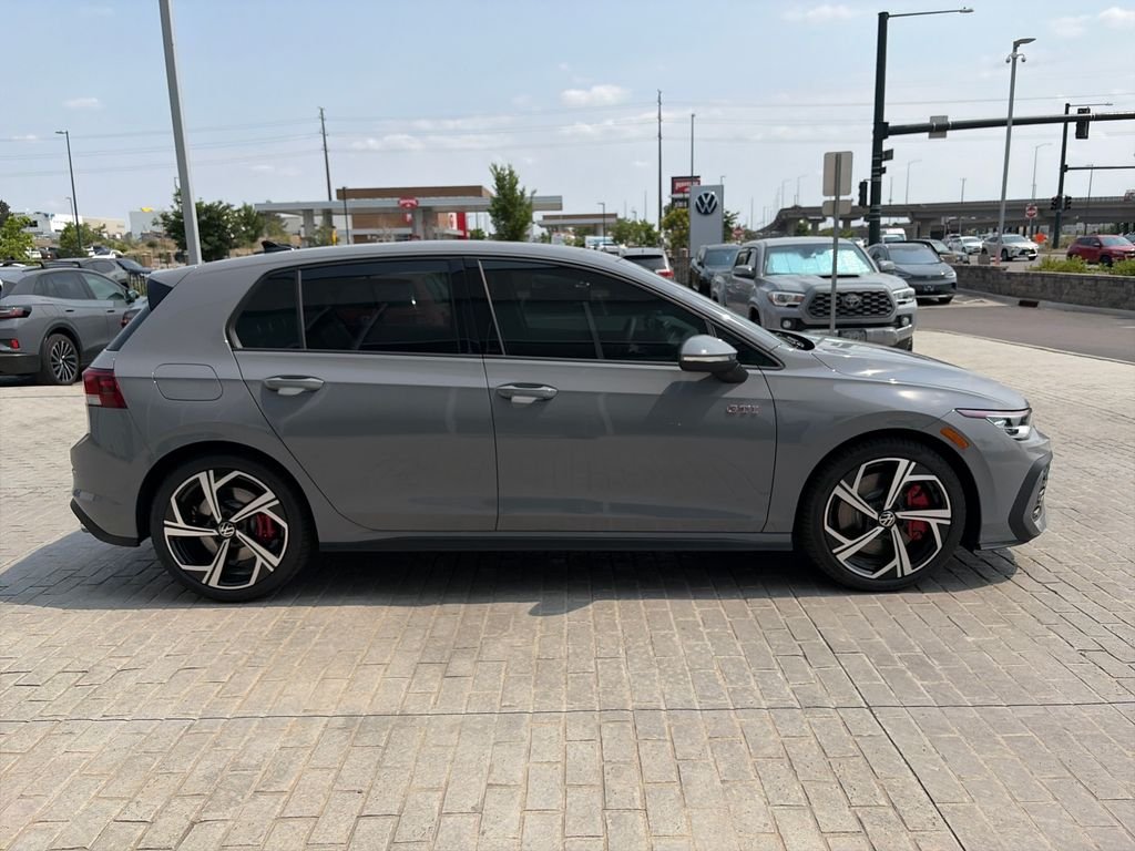 New 2026 Moonstone Gray Volkswagen 2.0T SE image 12