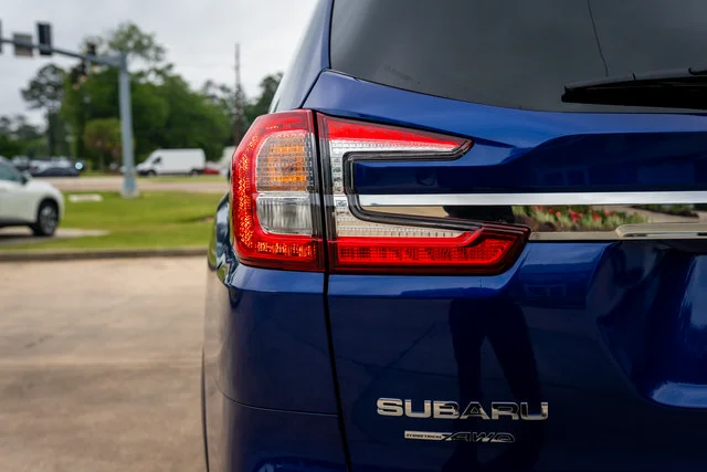 New 2026 Sapphire Blue Pearl Subaru Limited image 16