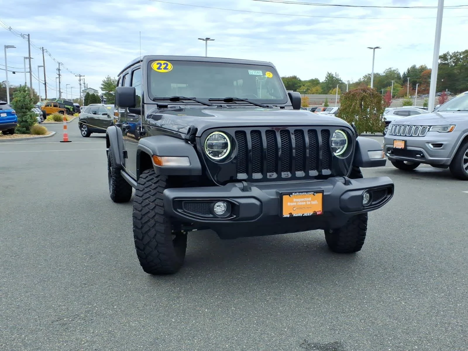 Certified Used 2022 Granite Crystal Metallic Clearcoat Jeep Unlimited Willys image 4