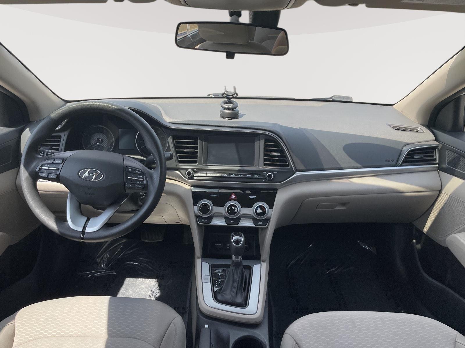 Used 2019 Quartz White Pearl Hyundai SEL image 5