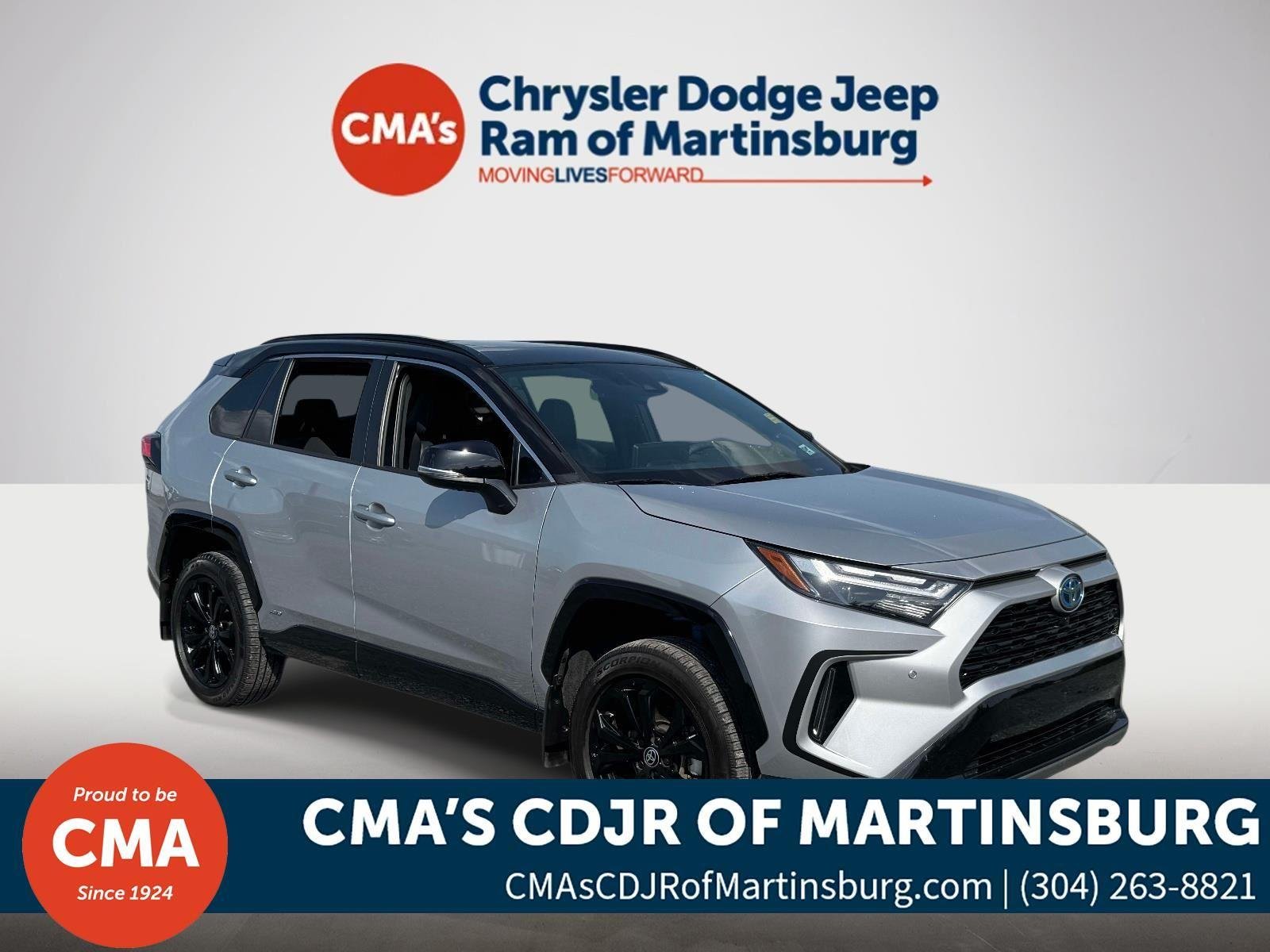 2019 Toyota RAV4 LE vs 2019 Toyota RAV4 Adventure