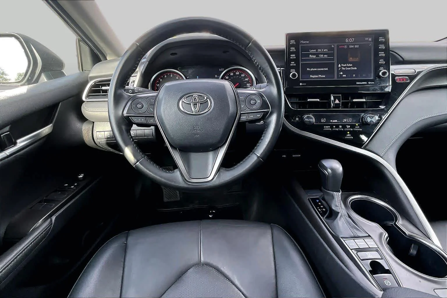 2023 Toyota Camry XSE - Photo 11