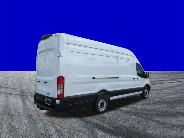 New 2026 Oxford White Ford Cargo Van image 4