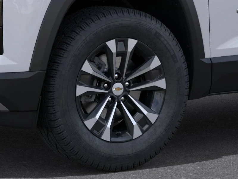 2027 Chevrolet Equinox LT - Photo 9