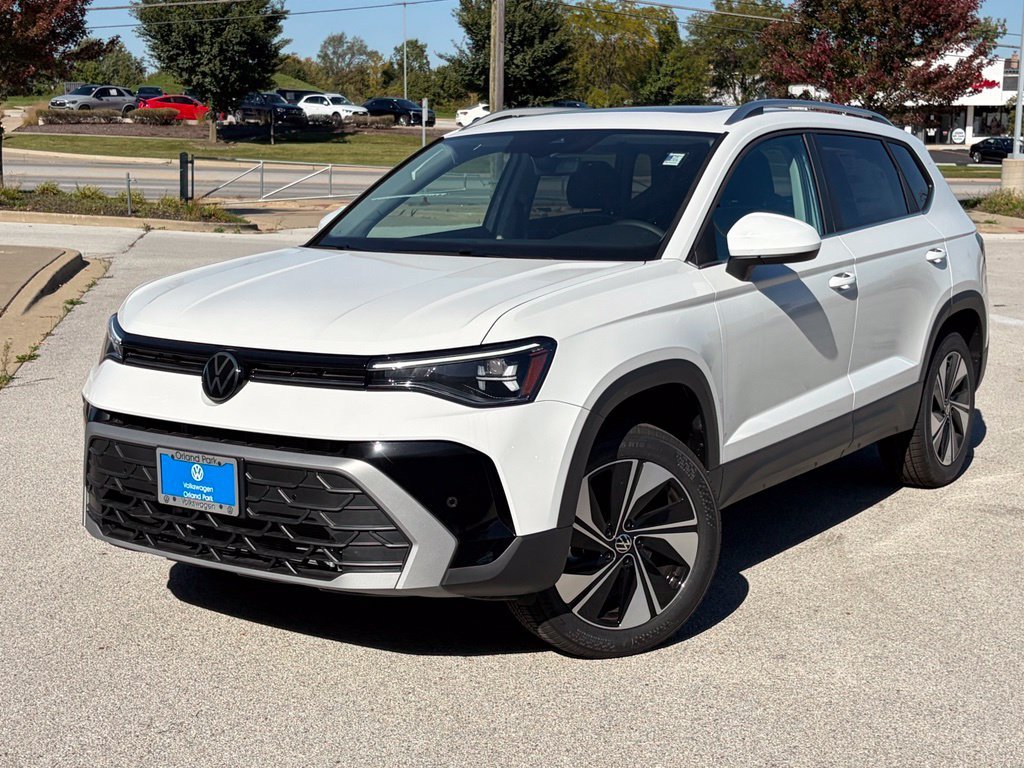 New 2026 Pure White Volkswagen 1.5T SE image 4