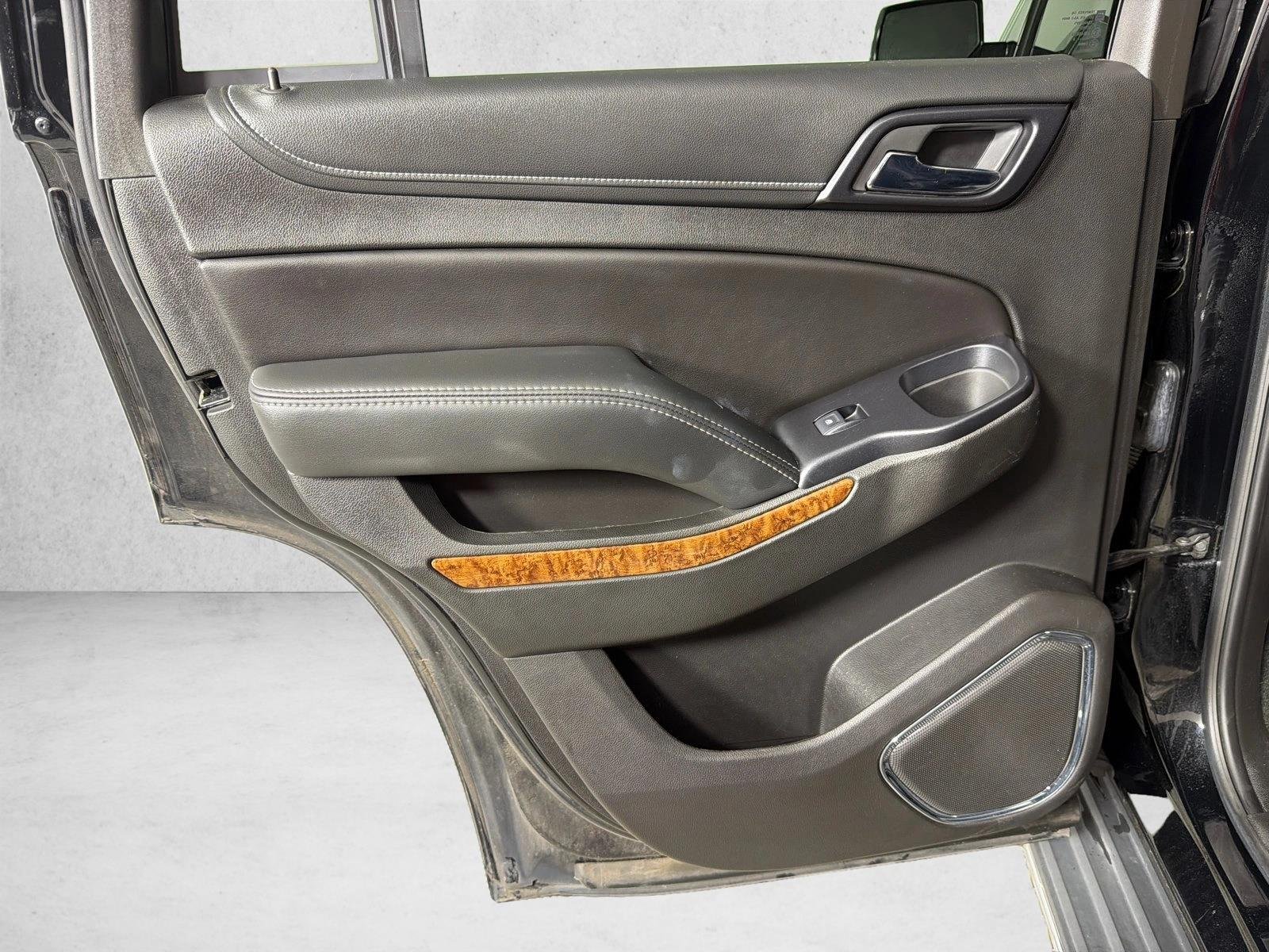Used 2018 Black Chevrolet Premier image 24