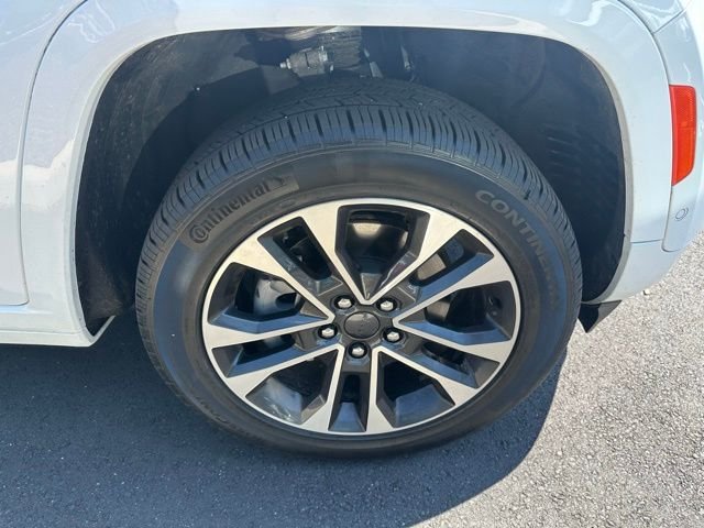Used 2023 White Jeep Overland 4xe image 15