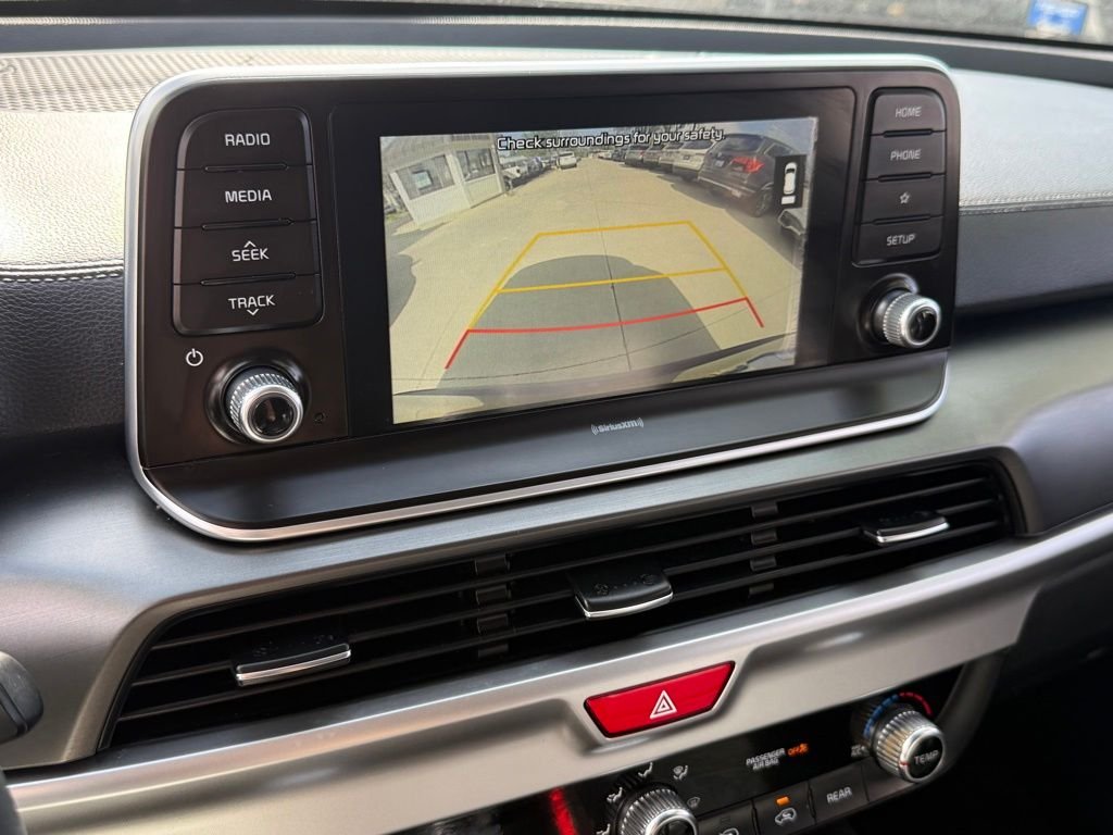 Used 2020 Grey Kia LX image 23