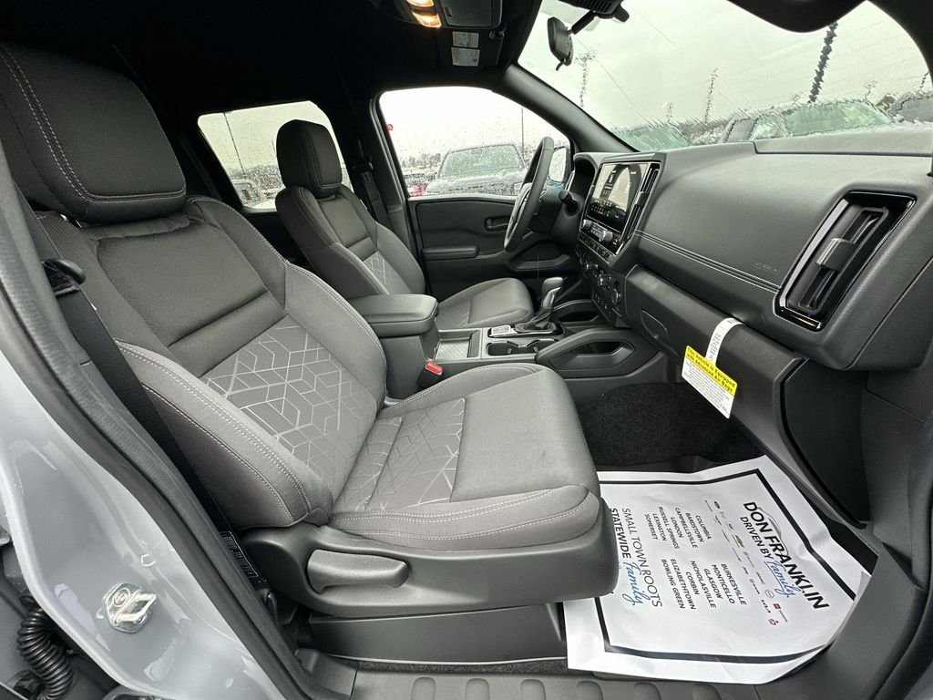 2026 Nissan Frontier SV - Photo 23
