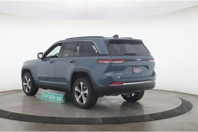 New 2026 Steel Blue Exterior Paint Jeep Limited image 8