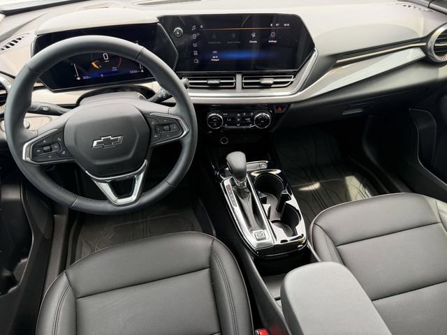 2025 Chevrolet Trax Activ - Photo 14