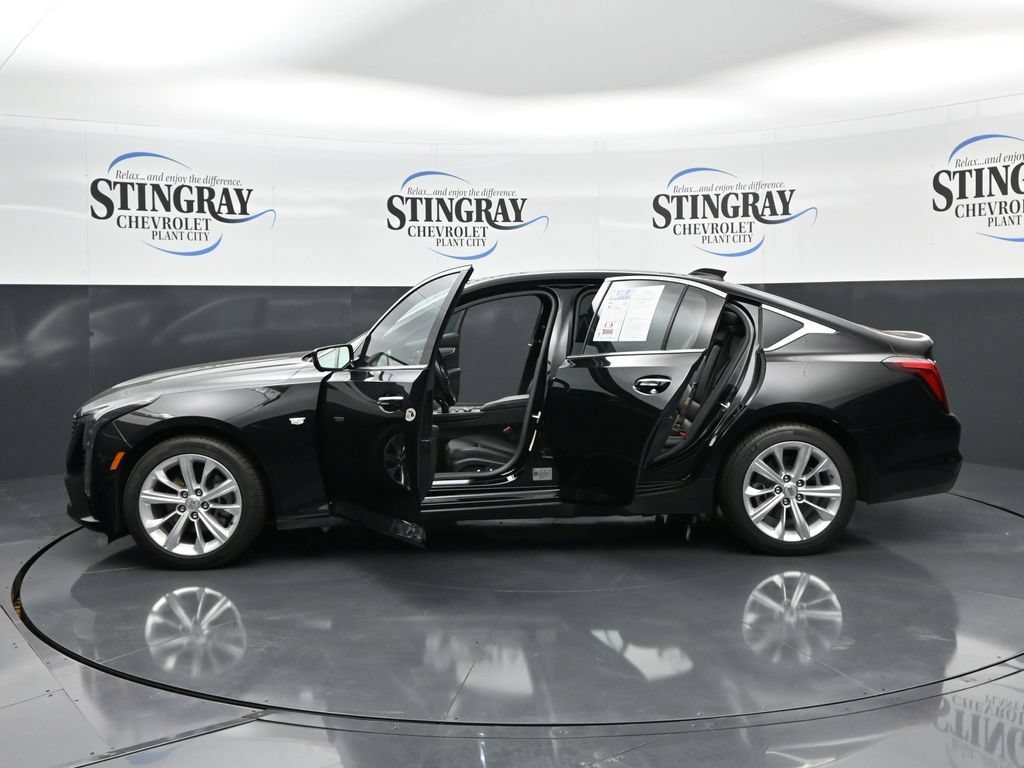 Used 2025 Black Raven Cadillac Premium Luxury image 37
