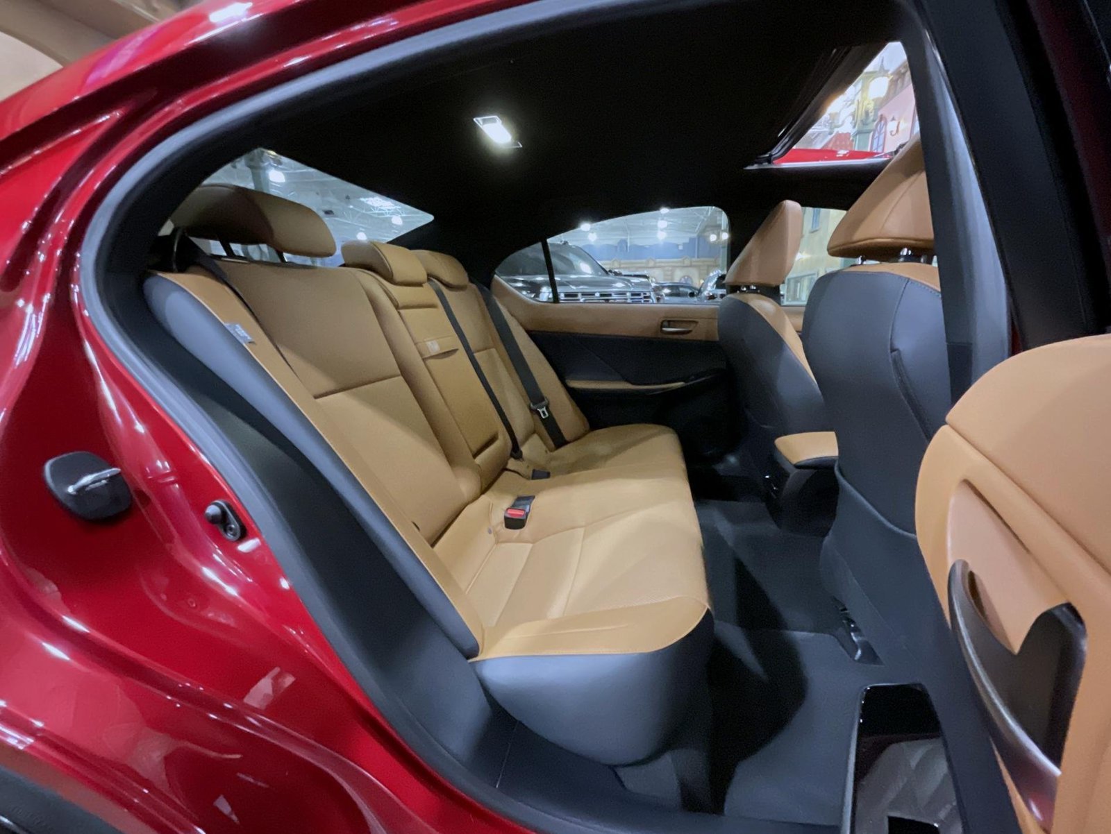 2025 Lexus IS 350 F SPORT DESIGN - Photo 18