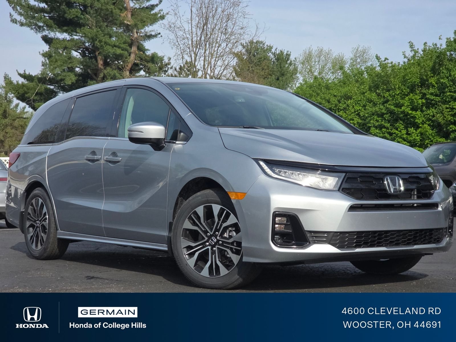 2026 Honda Odyssey Elite's photo