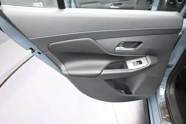 2026 Nissan Sentra SR - Photo 10